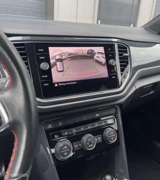 Volkswagen T-Roc Volkswagen T-Roc 1.5 TSI DSG Sport 150PK/PANO/VIRTU - afbeelding nr 46