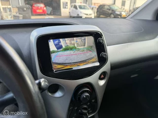 Toyota Aygo Toyota Aygo 1.0 VVT-i x-play FULL OPTION! - afbeelding nr 10