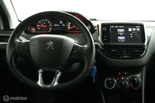 Peugeot 208 Peugeot 208 1.2 VTi Style 5-Deurs | Airco | Cruise | Navi | Elektr. pakket | LMV | Trekhaak | NL Auto | DEALER-STAAT - afbeelding nr 47