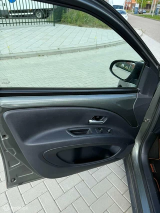Toyota Aygo Toyota Aygo X 1.0 VVT-i S-CVT Limited AUTOMAAT - afbeelding nr 10