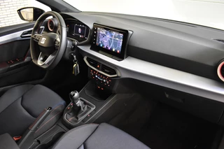 SEAT Ibiza SEAT Ibiza TSI 110PK FR SPORT LED/NAVI/CARPLAY/CAMERA - afbeelding nr 38