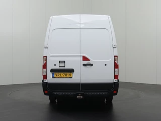 Renault Master Renault Master 2.3DCi 165PK L4H2 Dubbellucht | Navigatie | Camera | 3500Kg Trekhaak | Betimmering | 3-Persoons - afbeelding nr 11
