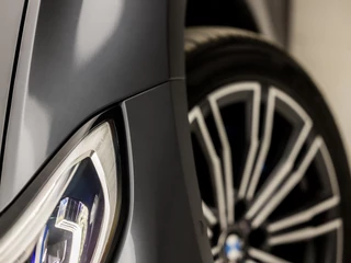 BMW 3 Serie BMW 3 Serie Touring 330e xDrive M Sport 293Pk Automaat (PANORAMADAK, M PAKKET, LASER KOPLAMPEN, MEMORY SEATS, HEAD-UP DISPLAY, HARMAN/KARDON, 360 CAMERA, ADAPTIVE CRUISE, APPLE CARPLAY, NIEUWE APK, NIEUWSTAAT) - afbeelding nr 18