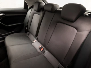 Audi A1 Sportback Audi A1 Sportback 25 TFSI Advanced Sport Automaat (GROOT NAVI, APPLE CARPLAY, DIGITAAL DASHBOARD, CRUISE, STOELVERWARMING, SPORTSTOELEN, NIEUWE APK, NIEUWSTAAT) - afbeelding nr 17