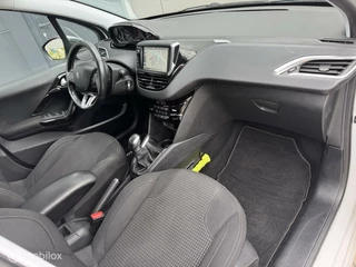 Peugeot 208 Peugeot 208 1.2 PureTech 2016 Distributieriem vervangen Navi - afbeelding nr 18