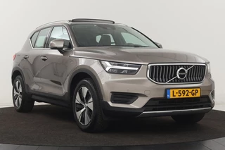 Volvo XC40 Volvo XC40 1.5 T4 Recharge Inscription Expression |  Panoramadak | Leder | Trekhaak | Stoel & stuurverwarming | Carplay | Full LED | Navigatie | Camera | Climate control - afbeelding nr 36