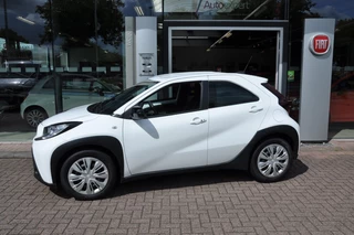 Toyota Aygo Toyota Aygo X 1.0 VVT-i MT Play - afbeelding nr 3