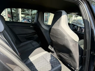 Volkswagen Golf Volkswagen Golf 1.5 eTSI R-Line - afbeelding nr 14