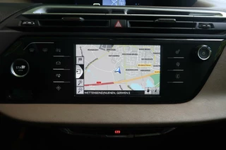 Citroën C4 Picasso Citroen C4 Picasso 1.2 PureTech NAVIGATIE|TREKHAAK|CAMERA|KEYLESS|PDC|GOED ONDERHOUDEN - afbeelding nr 17