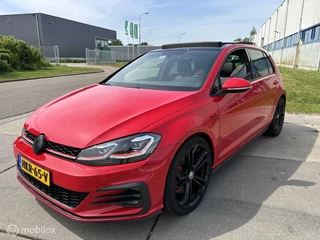 Volkswagen Golf Volkswagen Golf 2.0 DSG TSI GTI Performance Apk 2027 DEALER! - afbeelding nr 3