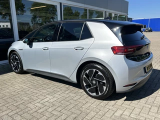 Volkswagen ID.3 50% deal 8.475,- ACTIE Stoelverwarming / Carplay / Camera / Cruise / LMV - afbeelding nr 17
