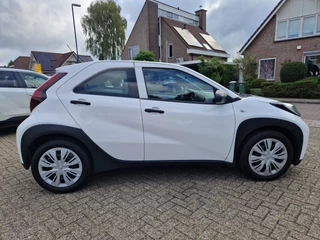 Toyota Aygo Cruise control, Apple/Android, Airco , All-in Rijklaarprijs - afbeelding nr 9