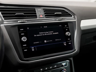 Volkswagen Tiguan (APPLE CARPLAY, GROOT NAVI, CLIMATE, GETINT GLAS, ADAPTIVE CRUISE, SPORTSTOELEN, PARKEERSENSOREN, DAB+, NIEUWE APK, NIEUWSTAAT) - afbeelding nr 24