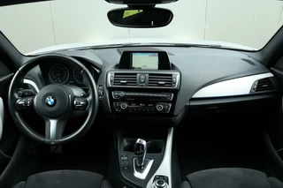 BMW 1 Serie BMW 1-serie 120i M-Sport / M-Pakket / LCI / 184PK / ACC / LED / Navi / 18