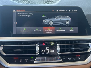 BMW 3 Serie BMW 3 Serie Touring 320d Automaat 190 pk High Executive Edition Navi Adaptieve Cruise Control Life Cockpit Prof Sportstoelen Leer Stoelverwarming DAB Led Koplampen  Extra Getint Glas Parkeersensoren NL Auto BTW - afbeelding nr 20