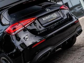 Mercedes-Benz A-Klasse Mercedes A-klasse A250e AMG|PANO|18''|CARPLAY|PLUG-IN|SFEERV - afbeelding nr 37