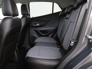 Opel Mokka Opel Mokka 1.4 Turbo Cosmo | Stoel & stuurverwarming |  Trekhaak | Xenon | Navigatie | Climate control | Parkeerhulp | Cruise control | Getint glas - afbeelding nr 6