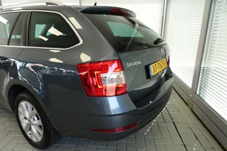 Škoda Octavia Skoda Octavia Combi 1.0 TSI Greentech Ambition Business - afbeelding nr 17