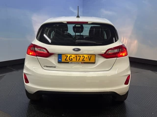 Ford Fiesta Ford Fiesta 1.1 Trend Airco, Navi, 5-deurs - afbeelding nr 2