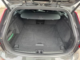 Volvo V60 Volvo V60 2.0 T6 Recharge AWD Plus-Dark R-Design Long-Range Camera Trekhaak Leder - afbeelding nr 19