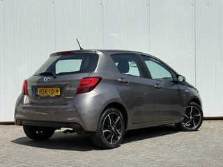 Toyota Yaris Toyota Yaris 1.5 Hybrid Lease Navi Keyless Led - afbeelding nr 2