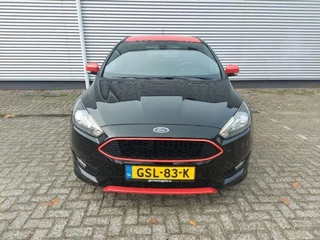 Ford Focus Ford Focus 1.5 135KW/184PK ST line, applecarplay/android,airco,cruise,stoelverwarming,parkeersensoren achter, - afbeelding nr 4