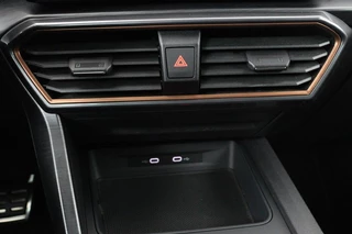 CUPRA Leon CUPRA Leon 1.4 e-Hybrid | Carplay | Stoel & stuurverwarming |  Camera | Adaptive cruise | Navigatie | Sfeerverlichting | Full LED | Memory | PHEV - afbeelding nr 24