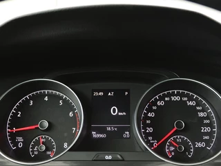 Volkswagen Golf Volkswagen Golf Variant 1.0 TSI Comfortline | Trekhaak | Navigatie | Apple CarPlay | Cruise Control | DAB | LED | LMV - afbeelding nr 24