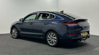 Hyundai i30 Hyundai i30 1.0 T-GDI Fastback Premium CAMERA TREKHAAK NAVI CRUISE ECC. - afbeelding nr 4