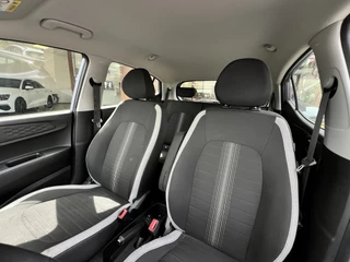 Hyundai i10 Hyundai i10 1.0 Comfort | Camera | Cruise Control | Two tone | Apple/ Android Carplay - afbeelding nr 8