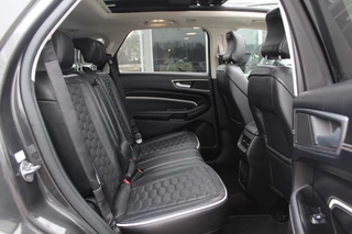 Ford Edge Ford Edge 2.0 TDCI Vignale / Trekhaak / Panoramadak / Camera / Leder / 20'' / Keyless / Apple CarPlay / DAB / Stoelverwarming / Stuurverwarming / Cruise Control - afbeelding nr 12