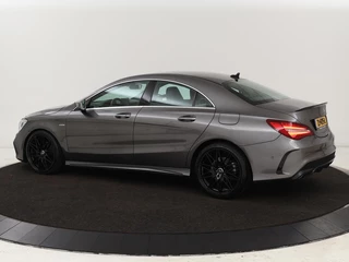 Mercedes-Benz CLA Mercedes-Benz CLA-klasse 180 AMG | Stoelverwarming | Sportstoelen | Camera | Navigatie | Park Assist | Full LED | Cruise control | Airco - afbeelding nr 2