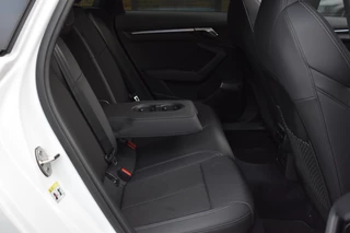 Audi A3 Audi A3 Sportback 2.0 TFSI S3 quattro Keyles Pano Sfeer ACC Camera - afbeelding nr 18
