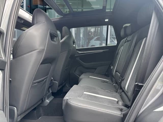 Škoda Kodiaq Škoda Kodiaq 1.5 TSI E-HYBRID SPORTLINE PANO-DAK/TREKHAAK/CAMERA/MEMORY/NAVI - afbeelding nr 12