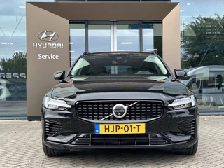 Volvo V60 Volvo V60 2.0 T6 Plug-in hybrid AWD Plus Dark - afbeelding nr 4