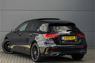 Mercedes-Benz A-Klasse Mercedes-Benz A-Klasse 250 Premium Plus AMG-Line Night Pano Burmester Ambiente - afbeelding nr 10