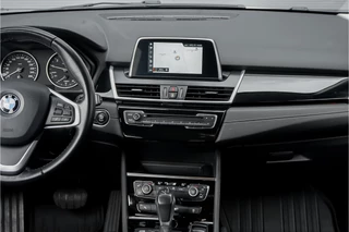 BMW 2 Serie BMW 2 Serie Active Tourer 218i Sport Line Navi Camera Trekhaak - afbeelding nr 21