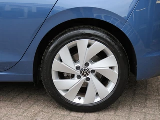 Volkswagen Golf Volkswagen Golf 1.5 ETSI 150PK DSG-aut. Edition 50 FACELIFT / Open dak / Veel opties / FABIEKS garantie - afbeelding nr 14