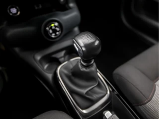 Citroën C4 Cactus (GROOT NAVI, APPLE CARPLAY, CAMERA, KEYLESS START, VIRTUAL COCKPIT, CRUISE, CLIMATE, GETINT GLAS, ARMSTEUN, SPORTSTOELEN, LM VELGEN, PARKEERSENSOREN, NIEUWE APK, NIEUWSTAAT) - afbeelding nr 11