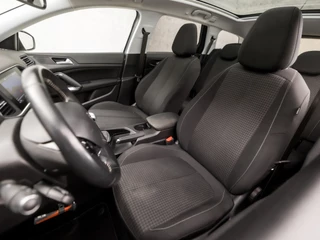 Peugeot 308 (PANORAMADAK, APPLE CARPLAY, GROOT NAVI, PARKEERSENSOREN, SPORTSTOELEN, GETINT GLAS, CRUISE, NIEUWE APK, NIEUWSTAAT) - afbeelding nr 14