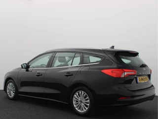 Ford Focus AUTOMAAT / TREKHAAK / FULL LED / KEYLESS / CARPLAY / NAVI / CLIMA / PDC / NL-AUTO - afbeelding nr 3