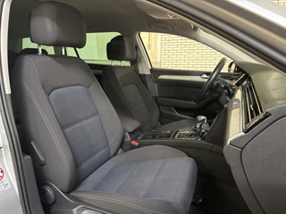 Volkswagen Passat Volkswagen Passat Variant GTE 218PK DSG HYBRID GTE BUSINESS VIRTUAL/NAVI/CAMERA*** - afbeelding nr 23