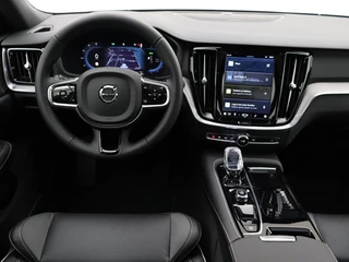 Volvo S60 Volvo S60 T6 PLUG-IN HYBRID LONG RANGE PLUS DARK SCHUIFDAK 19INCH HARMAN K - afbeelding nr 34
