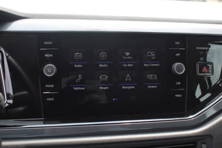 Volkswagen Polo Volkswagen Polo 1.0 TSI Highline Automaat 6.712 km! / NIEUWSTAAT! / Camera / Virtual Cockpit / Navigatie / Apple CarPlay / 16'' / Climate Control / Parkeerhulp V+A / ACC - afbeelding nr 24