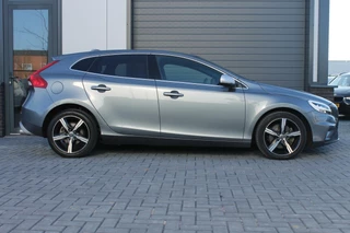 Volvo V40 Volvo V40 2.0 T2 R-Design - afbeelding nr 20