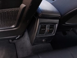BMW 1 Serie 118i 136pk Automaat Executive Sport-Line | Origineel NL | Navi | Clima | Cruise | Bluetooth Carkit+Streaming | Led Koplampen | Licht+Regensensor | Pdc | Mistlampen | Privacy Glass | 16''lm - afbeelding nr 31