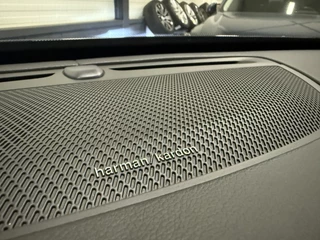 Volvo XC90 Volvo XC90 T8 Twin Engine AWD R-Design PANO/LUCHTVERING/TREKHAAK/H&K/MASSAGE+VENTILATIE/360CAMERA/20