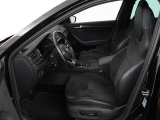 Škoda Superb Skoda Superb 1.4 TSI iV Sportline | Leder/Alcantara |  Stoel & stuurverwarming | Adaptive cruise | Matrix LED | Camera | Navigatie | Keyless | Carplay | Navigatie | Memory | Virtual Cockpit | PHEV - afbeelding nr 4