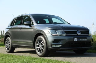 Volkswagen Tiguan Volkswagen Tiguan 1.4 Highline ACT / DSG / 150PK! / ACC / Stoelverwarming / 17