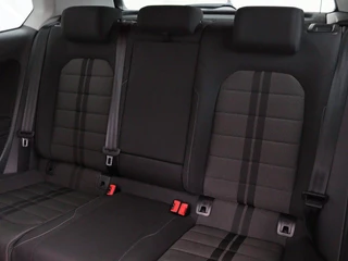 Volkswagen Golf Volkswagen Golf 1.4 TSI Business Edition Connected | Automaat |  Xenon | Camera | Navigatie | Dynaudio | Climate control | Cruise control | Parkeerhulp - afbeelding nr 6
